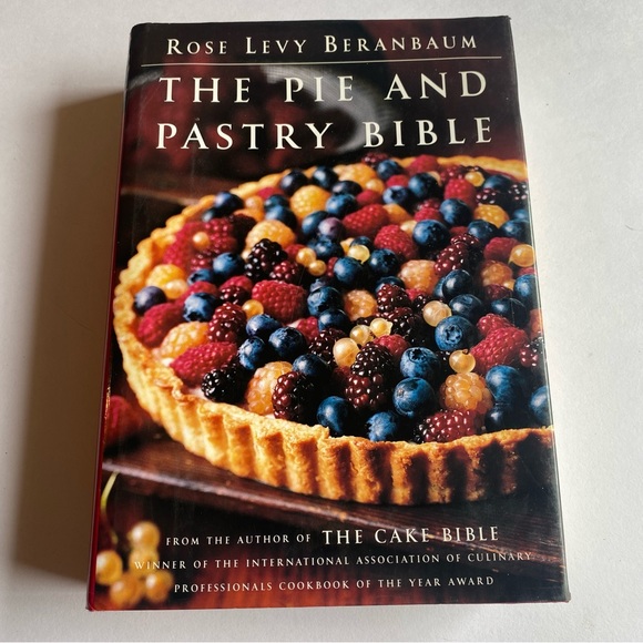 The Pie and Pastry Cookbook - Picture 3 of 12